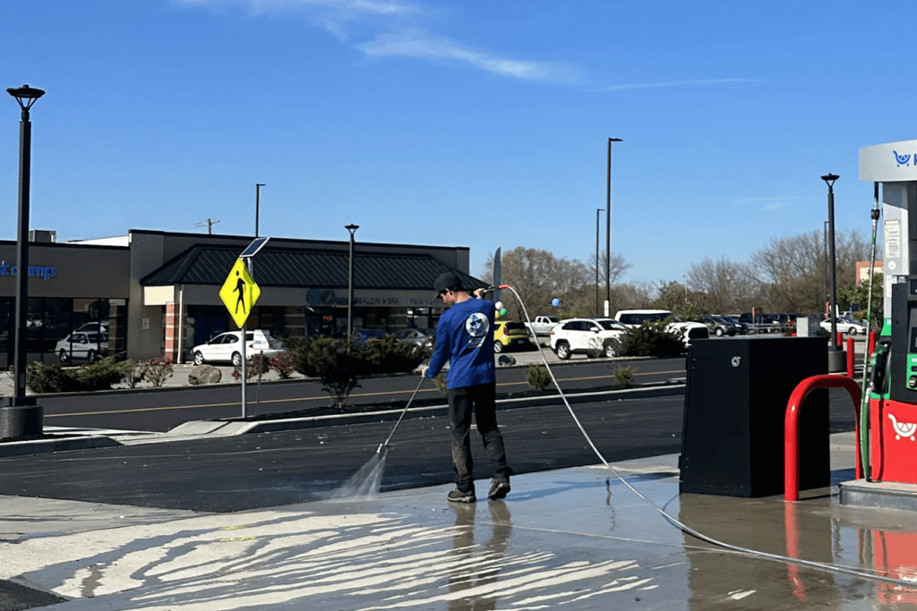 Commercial Pressure Washing
